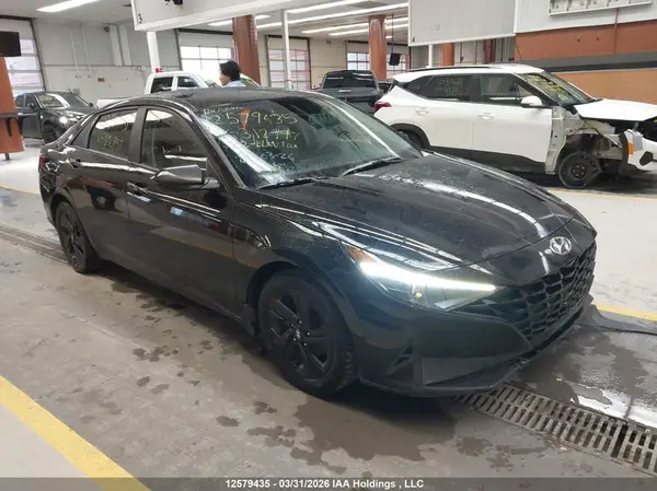 KMHLM4AG5NU312797 2022 HYUNDAI ELANTRA - Image 1