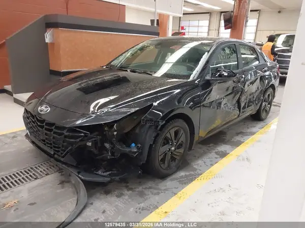 KMHLM4AG5NU312797 2022 HYUNDAI ELANTRA - Image 2