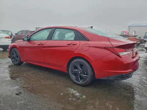 KMHLM4AG5NU313755 2022 HYUNDAI ELANTRA - Image 2