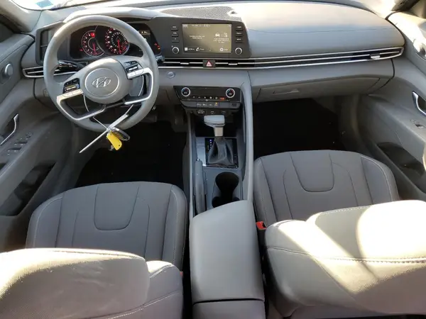 KMHLM4AG5NU314050 2022 HYUNDAI ELANTRA - Image 8