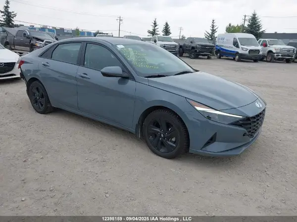 KMHLM4AG5NU316011 2022 HYUNDAI ELANTRA - Image 1