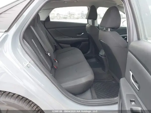 KMHLM4AG5NU316011 2022 HYUNDAI ELANTRA - Image 8