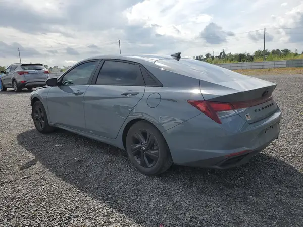 KMHLM4AG5NU319345 2022 HYUNDAI ELANTRA - Image 2