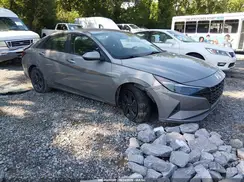KMHLM4AG5NU325629 2022 HYUNDAI ELANTRA