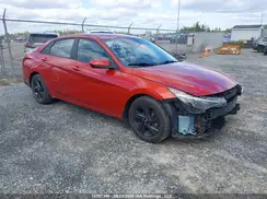 KMHLM4AG5NU326019 2022 HYUNDAI ELANTRA