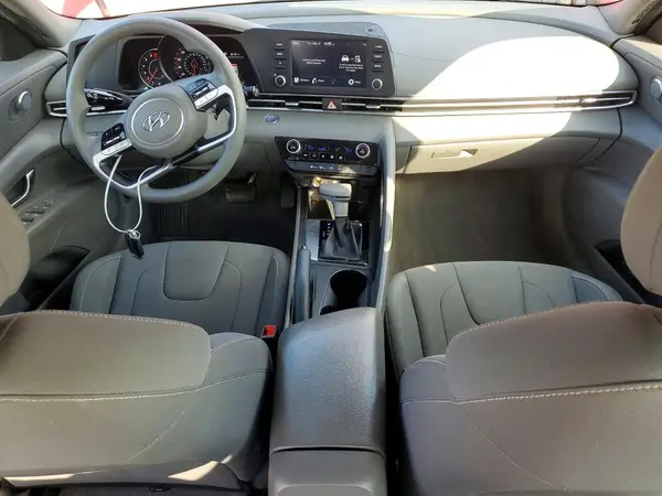 KMHLM4AG5NU328627 2022 HYUNDAI ELANTRA - Image 8
