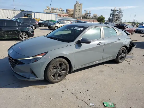 KMHLM4AG5NU332144 2022 HYUNDAI ELANTRA - Image 1