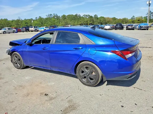 KMHLM4AG5NU339157 2022 HYUNDAI ELANTRA - Image 2