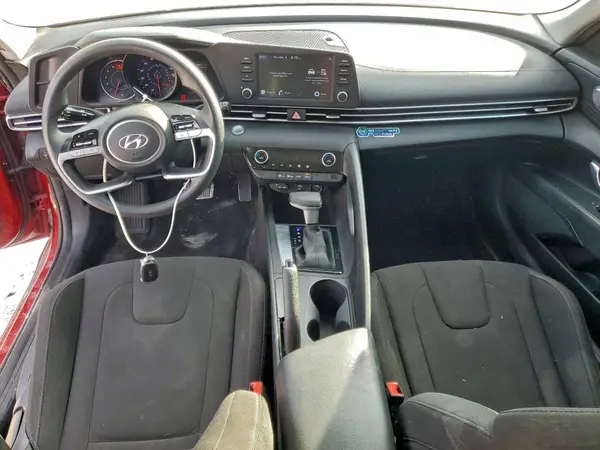 KMHLM4AG5NU339871 2022 HYUNDAI ELANTRA - Image 8