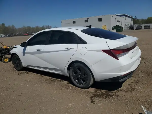 KMHLM4AG5NU341619 2022 HYUNDAI ELANTRA - Image 2