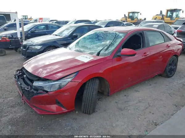 KMHLM4AG5NU345315 2022 HYUNDAI ELANTRA - Image 2