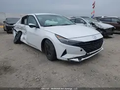 KMHLM4AG5NU354077 2022 HYUNDAI ELANTRA