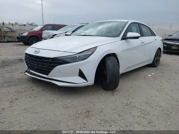 KMHLM4AG5NU354077 2022 HYUNDAI ELANTRA - Image 2