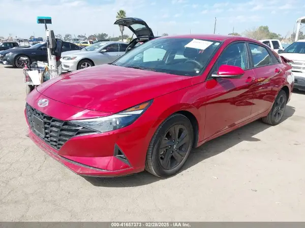 KMHLM4AG5NU361174 2022 HYUNDAI ELANTRA - Image 2