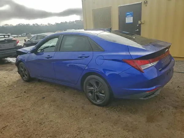 KMHLM4AG5PU374705 2023 HYUNDAI ELANTRA - Image 2