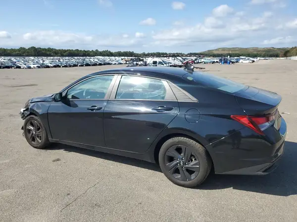 KMHLM4AG5PU375501 2023 HYUNDAI ELANTRA - Image 2