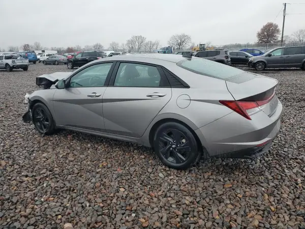 KMHLM4AG5PU395022 2023 HYUNDAI ELANTRA - Image 2