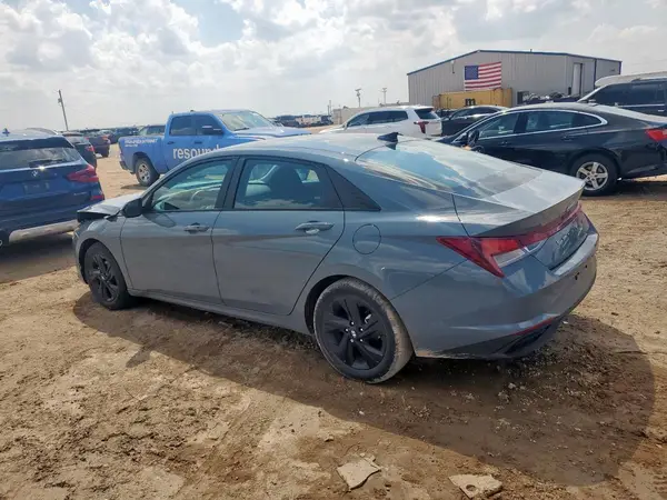 KMHLM4AG5PU396672 2023 HYUNDAI ELANTRA - Image 2