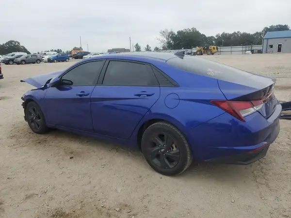 KMHLM4AG5PU409047 2023 HYUNDAI ELANTRA - Image 2
