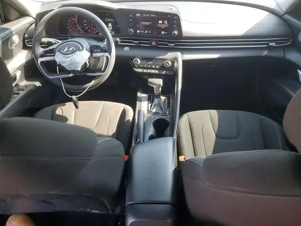 KMHLM4AG5PU415589 2023 HYUNDAI ELANTRA - Image 8