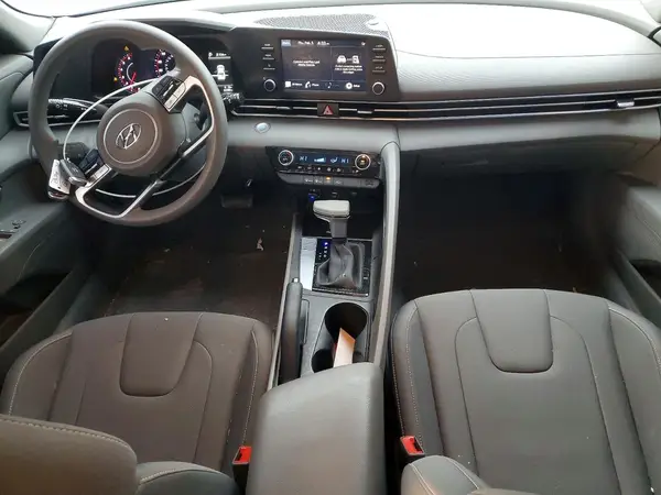 KMHLM4AG5PU430836 2023 HYUNDAI ELANTRA - Image 8