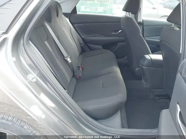 KMHLM4AG5PU431937 2023 HYUNDAI ELANTRA - Image 8