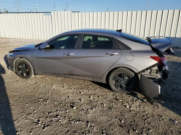 KMHLM4AG5PU432425 2023 HYUNDAI ELANTRA - Image 2