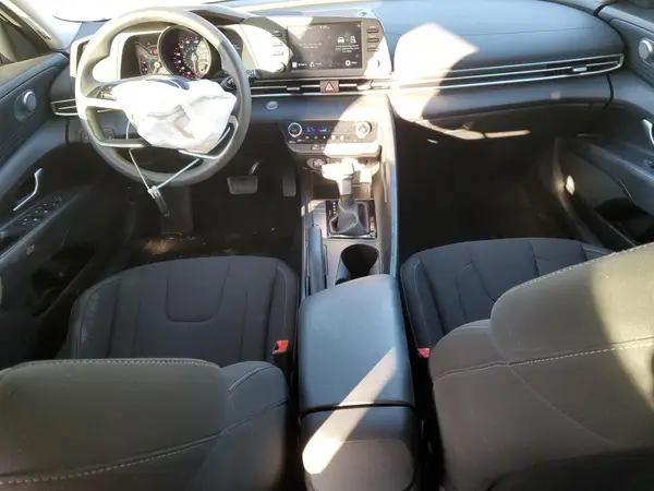 KMHLM4AG5PU432425 2023 HYUNDAI ELANTRA - Image 8