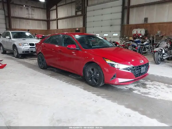 KMHLM4AG5PU434336 2023 HYUNDAI ELANTRA - Image 1