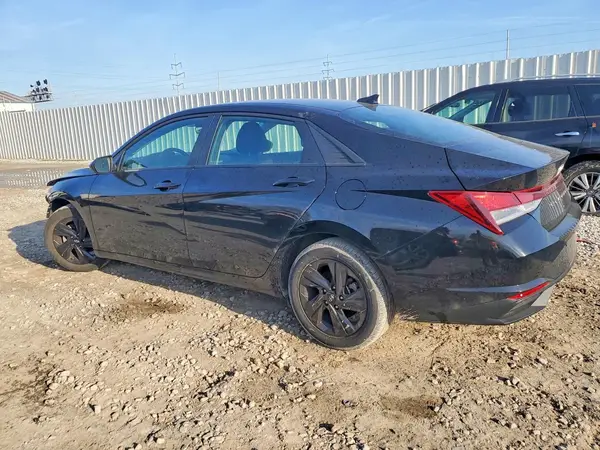 KMHLM4AG5PU448530 2023 HYUNDAI ELANTRA - Image 2