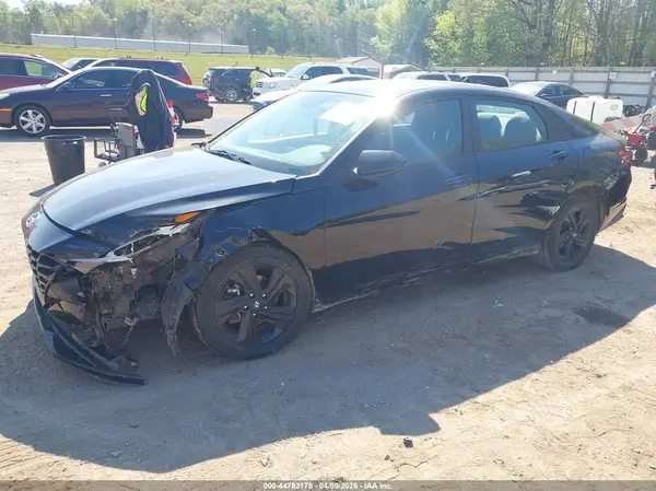 KMHLM4AG5PU452822 2023 HYUNDAI ELANTRA - Image 2