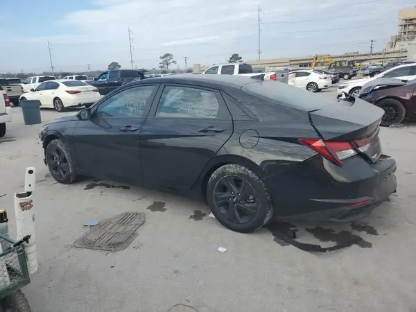 KMHLM4AG5PU464369 2023 HYUNDAI ELANTRA - Image 2
