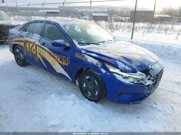 KMHLM4AG5PU468017 2023 HYUNDAI ELANTRA - Image 1