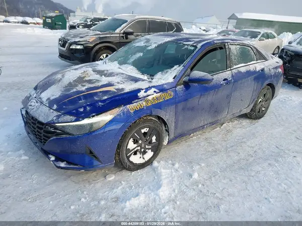 KMHLM4AG5PU468017 2023 HYUNDAI ELANTRA - Image 2