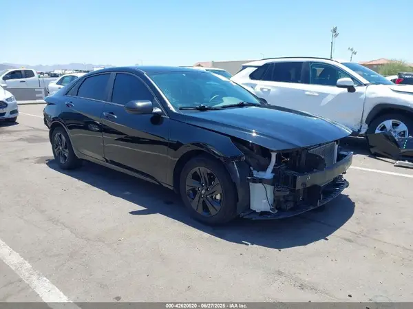 KMHLM4AG5PU469667 2023 HYUNDAI ELANTRA - Image 1