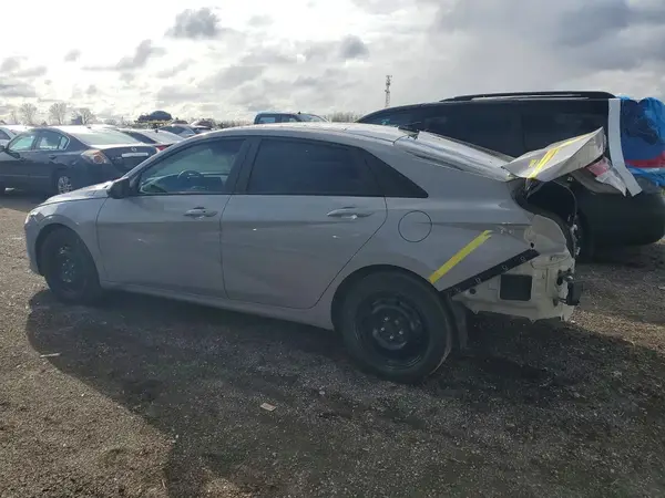 KMHLM4AG5PU483651 2023 HYUNDAI ELANTRA - Image 2