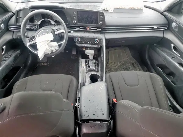 KMHLM4AG5PU496867 2023 HYUNDAI ELANTRA - Image 8