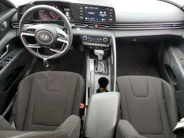 KMHLM4AG5PU497033 2023 HYUNDAI ELANTRA - Image 8