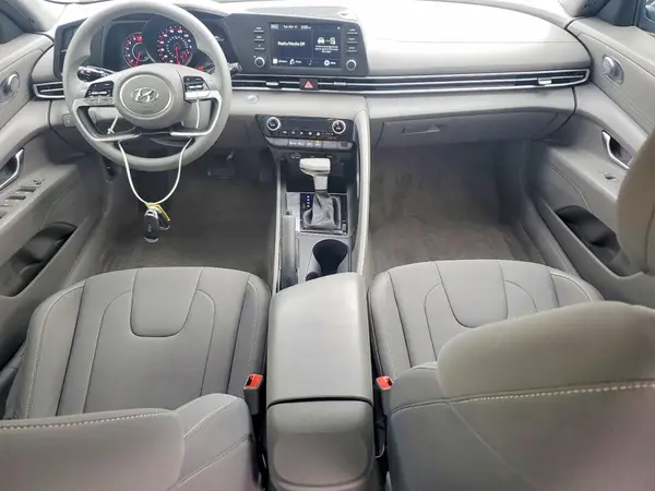KMHLM4AG5PU507284 2023 HYUNDAI ELANTRA - Image 8