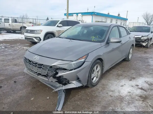 KMHLM4AG5PU522402 2023 HYUNDAI ELANTRA - Image 2