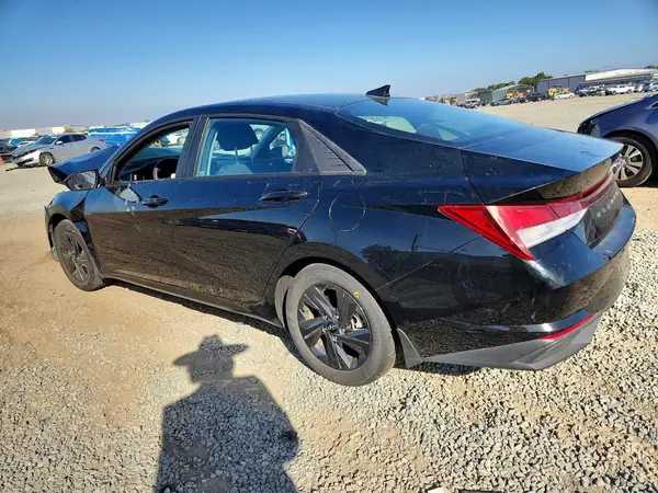 KMHLM4AG5PU524568 2023 HYUNDAI ELANTRA - Image 2