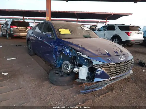 KMHLM4AG5PU529673 2023 HYUNDAI ELANTRA - Image 1