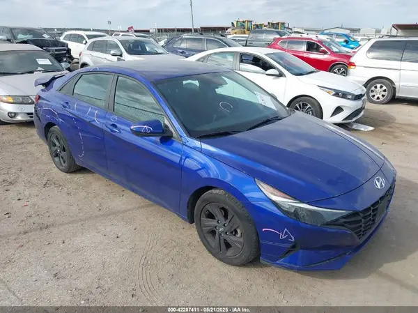 KMHLM4AG5PU539135 2023 HYUNDAI ELANTRA - Image 1
