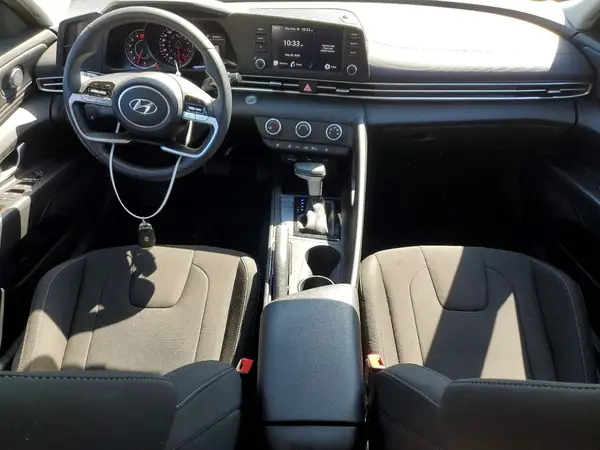 KMHLM4AG5PU549082 2023 HYUNDAI ELANTRA - Image 8