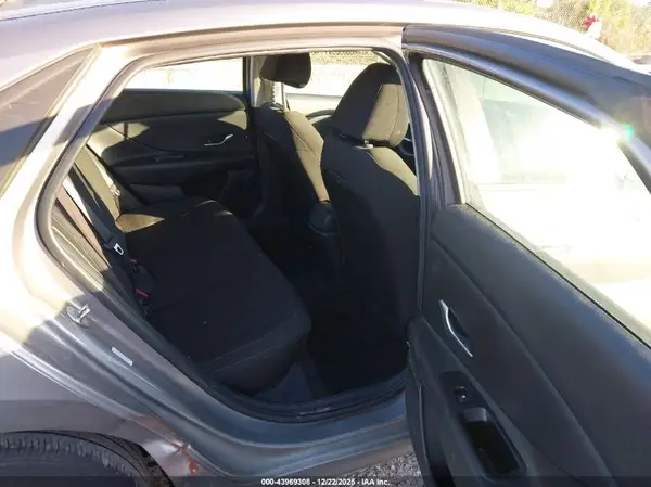 KMHLM4AG5PU549177 2023 HYUNDAI ELANTRA - Image 8