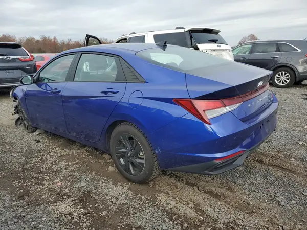 KMHLM4AG5PU549275 2023 HYUNDAI ELANTRA - Image 2