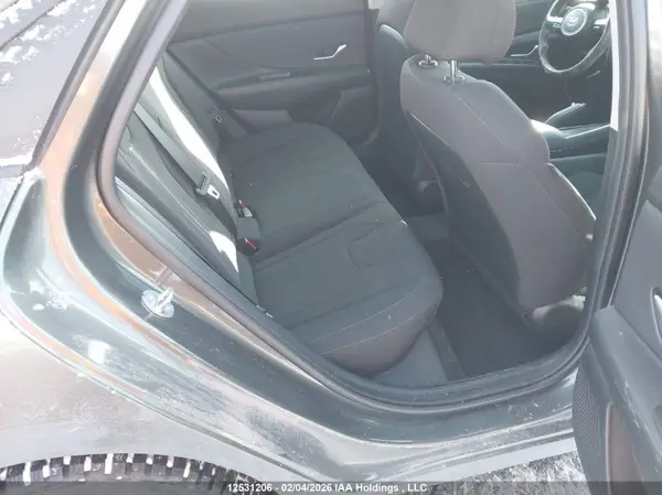 KMHLM4AG5PU550815 2023 HYUNDAI ELANTRA - Image 8