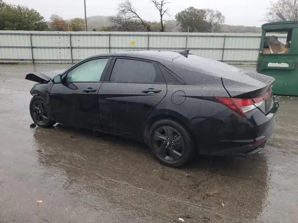 KMHLM4AG5PU551852 2023 HYUNDAI ELANTRA - Image 2