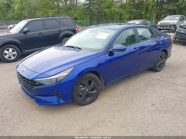 KMHLM4AG5PU552743 2023 HYUNDAI ELANTRA - Image 2