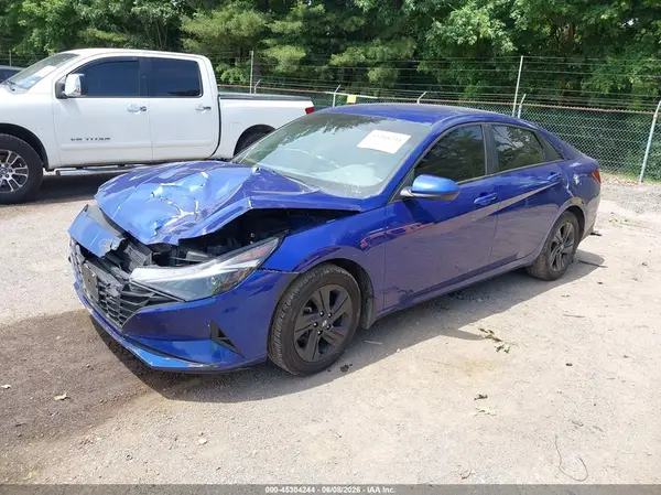 KMHLM4AG5PU568134 2023 HYUNDAI ELANTRA - Image 2